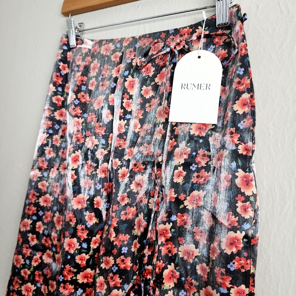 Rumer The Label Soraya Shimmer Floral High Slit Maxi Skirt Red Black M NWT - Picture 7 of 13